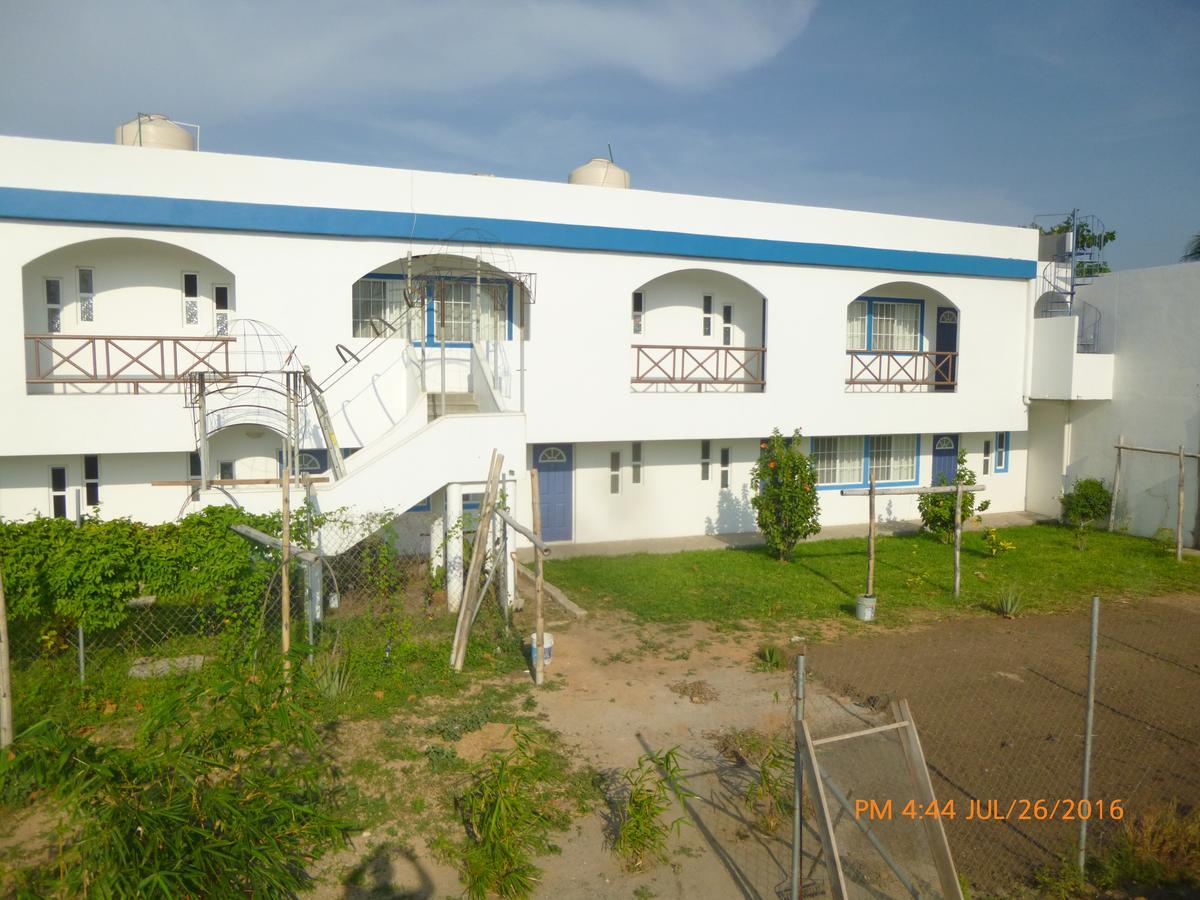 Hotel Y Suites Del Pacifico Salina Cruz Exterior photo